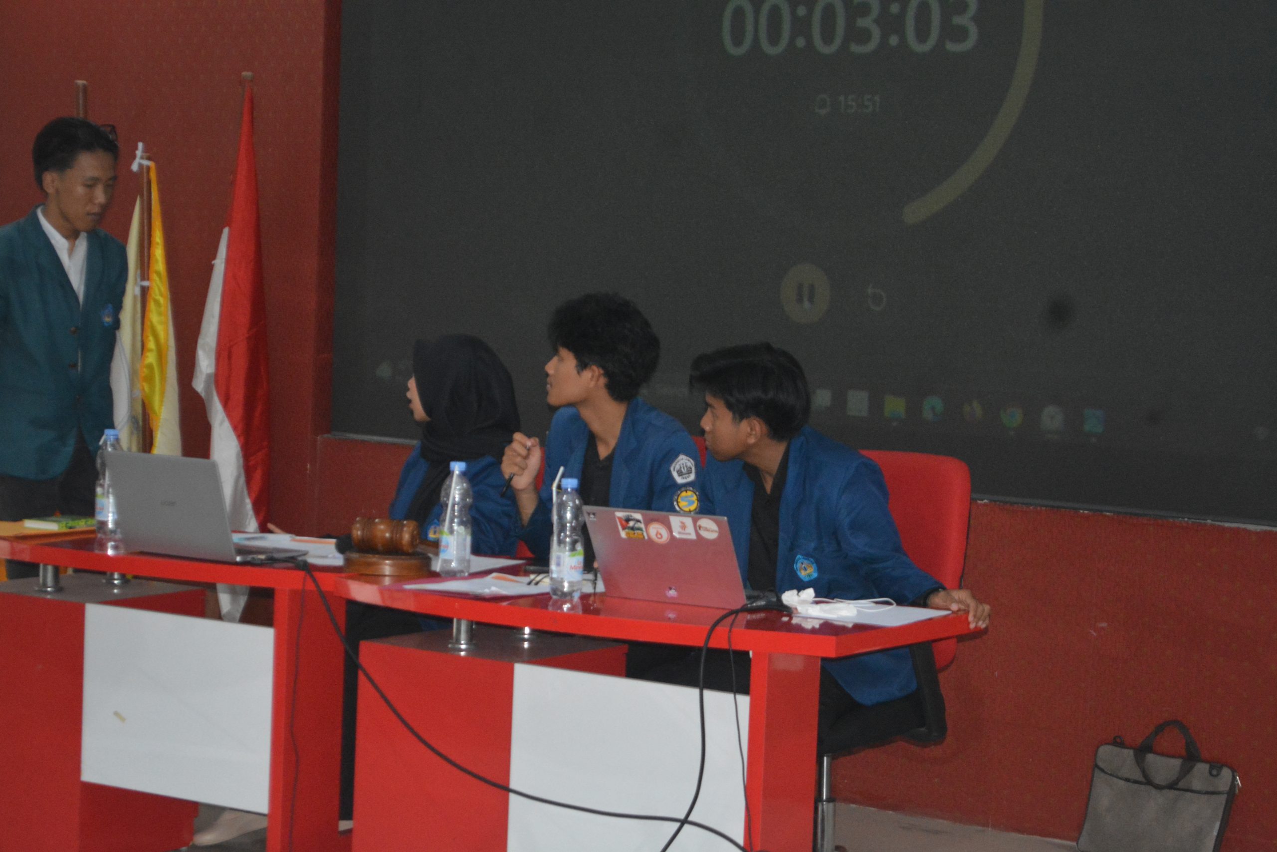 Presidium SIdang pada kegiatan lokakrya BEM U 2026
